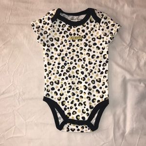Juicy couture onsie 3/6months